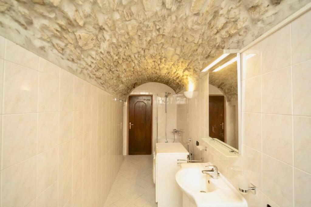 Contempora Apartments - Ca' Brenta Garden San Fedele Intelvi Dış mekan fotoğraf